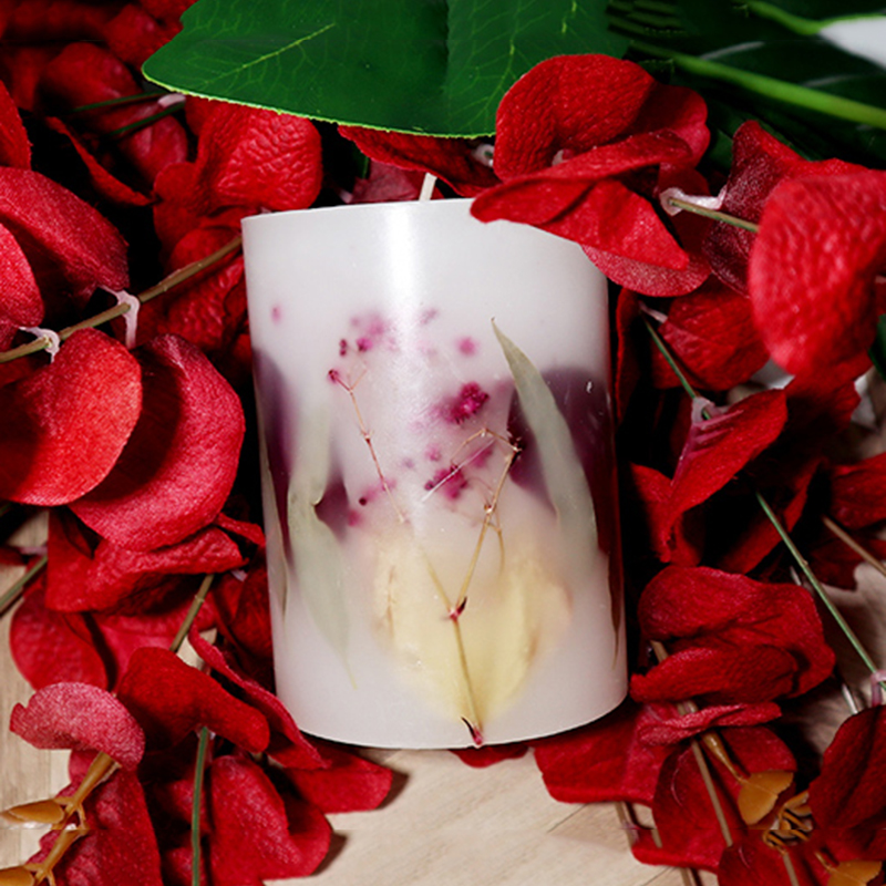 wholesale scented pillar candles (4).jpg
